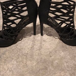 Black heels